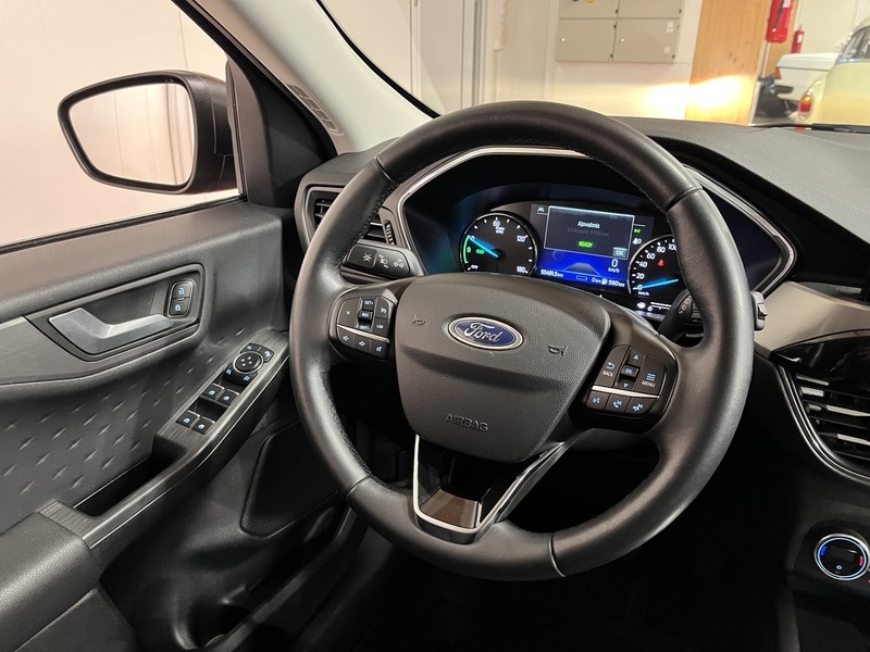 Ford Kuga vaihtoauto