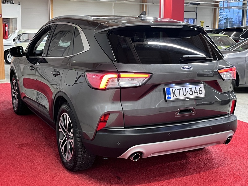 Ford Kuga vaihtoauto