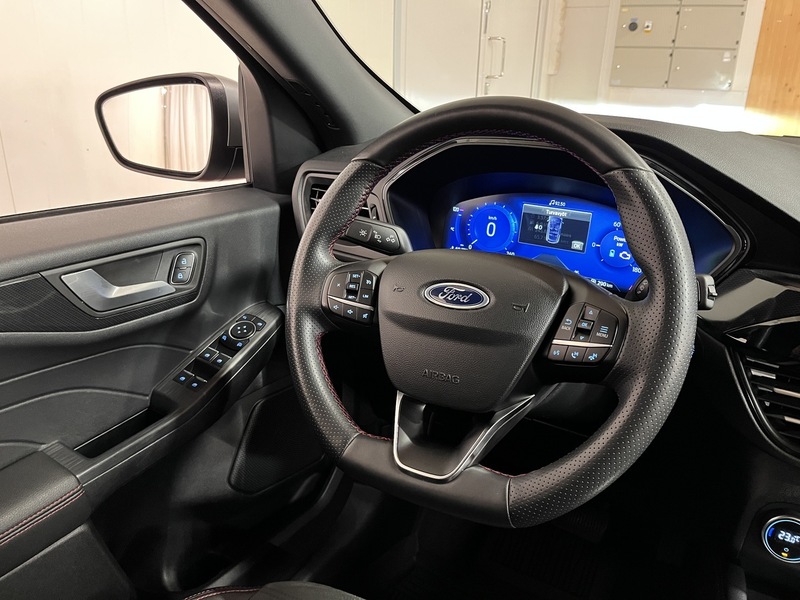 Ford Kuga vaihtoauto