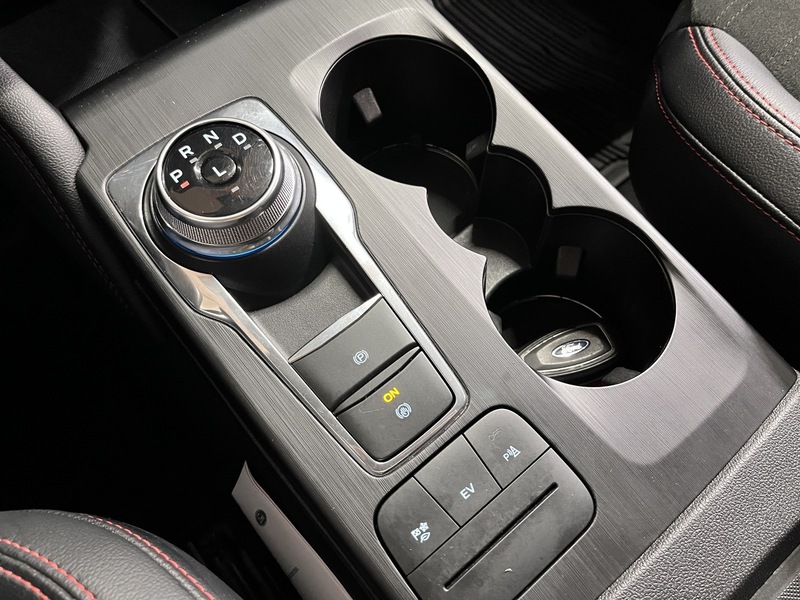 Ford Kuga vaihtoauto