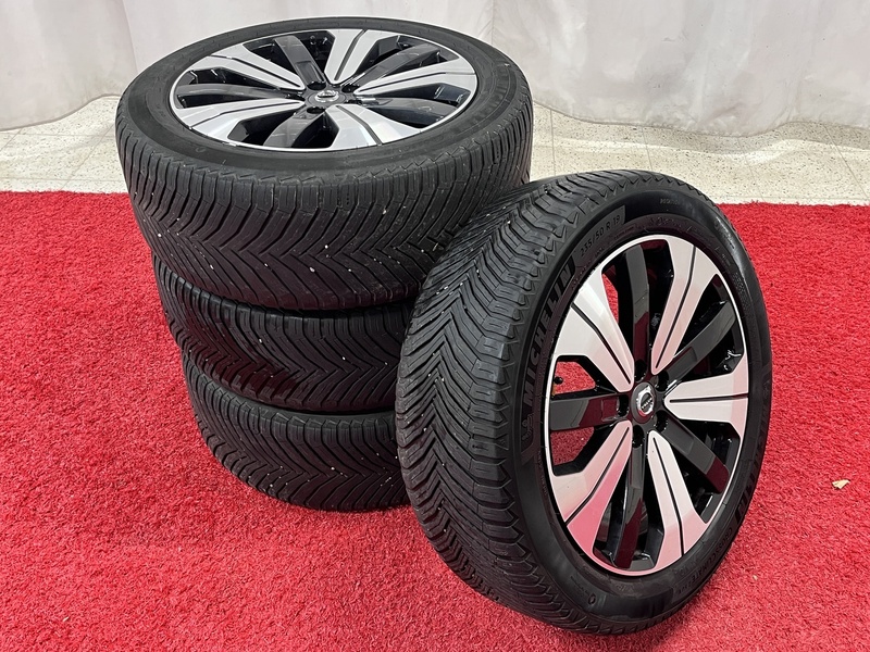 Volvo C40 vaihtoauto