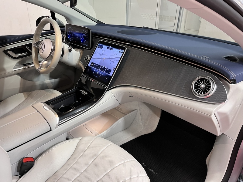 Mercedes-Benz EQE vaihtoauto