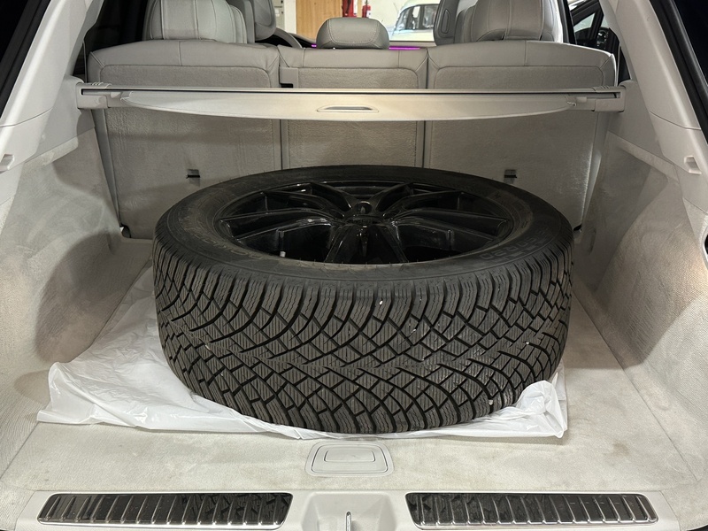 Mercedes-Benz EQS vaihtoauto