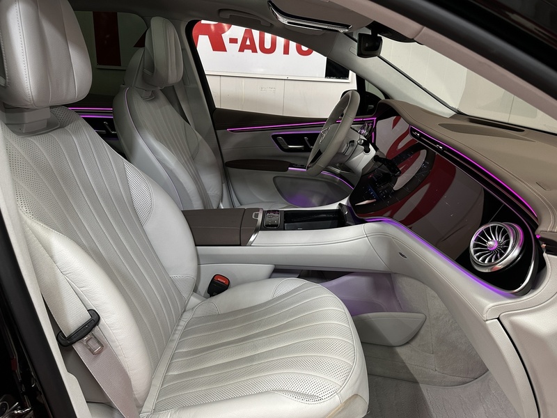 Mercedes-Benz EQS vaihtoauto