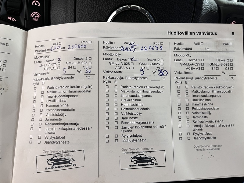 Opel Astra vaihtoauto