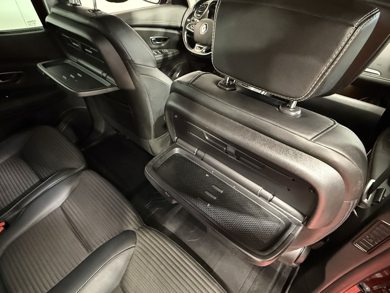 Renault Grand Scénic vaihtoauto