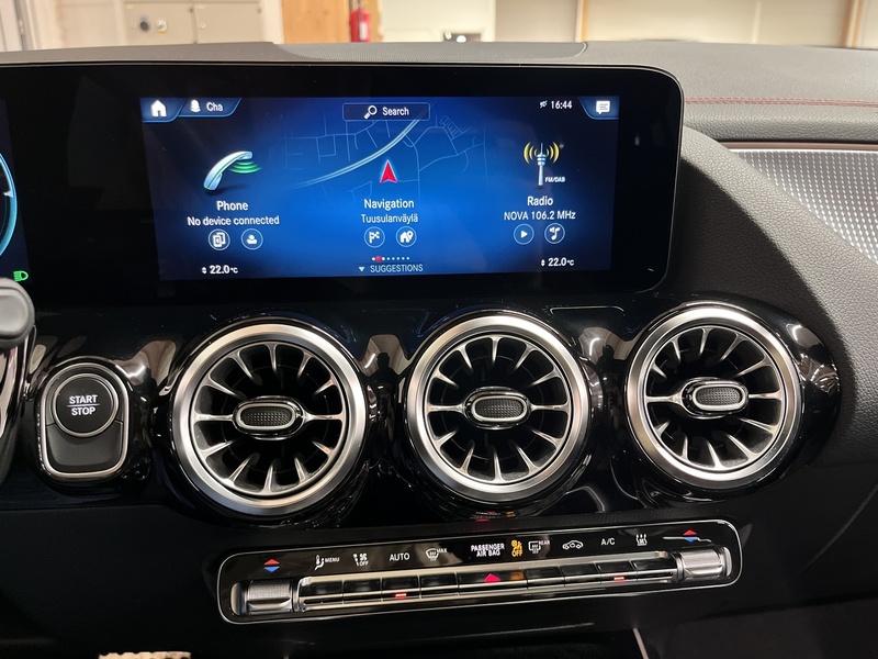 Mercedes-Benz EQA vaihtoauto