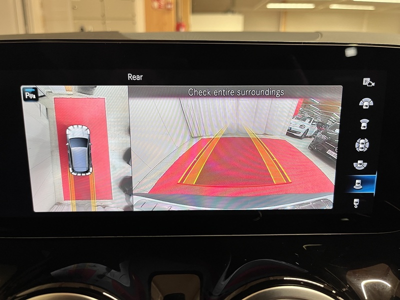 Mercedes-Benz EQA vaihtoauto