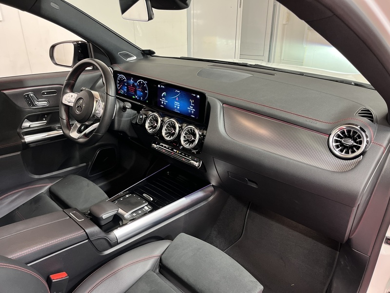 Mercedes-Benz EQA vaihtoauto