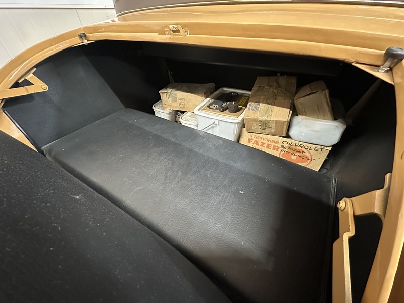 Chevrolet Deluxe vaihtoauto