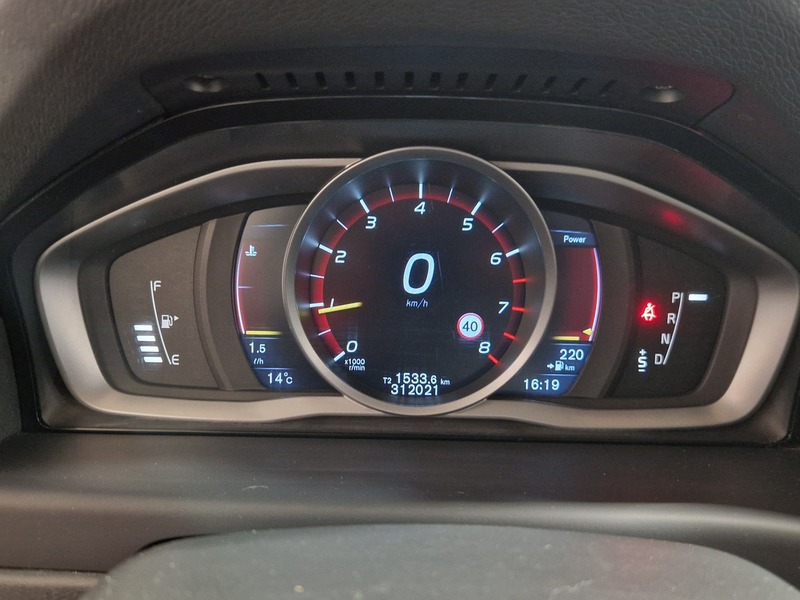 Volvo V70 vaihtoauto