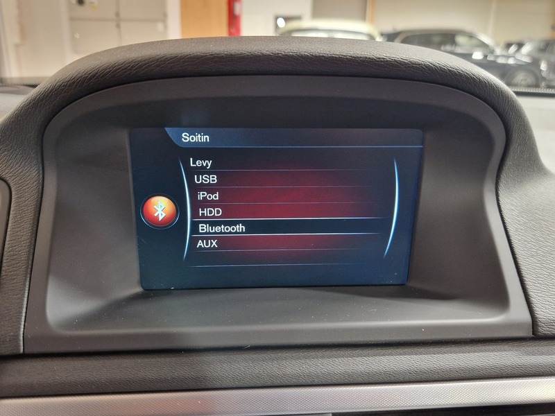 Volvo V70 vaihtoauto