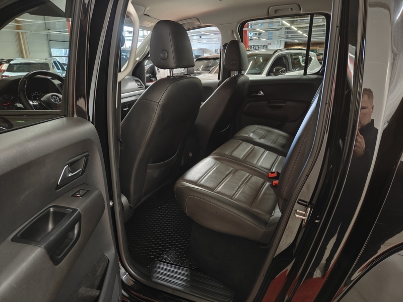 Volkswagen Amarok vaihtoauto