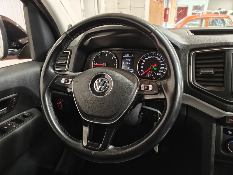 Volkswagen Amarok vaihtoauto