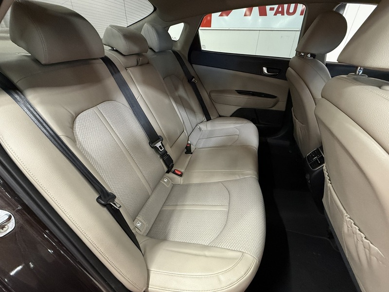 Kia Optima vaihtoauto