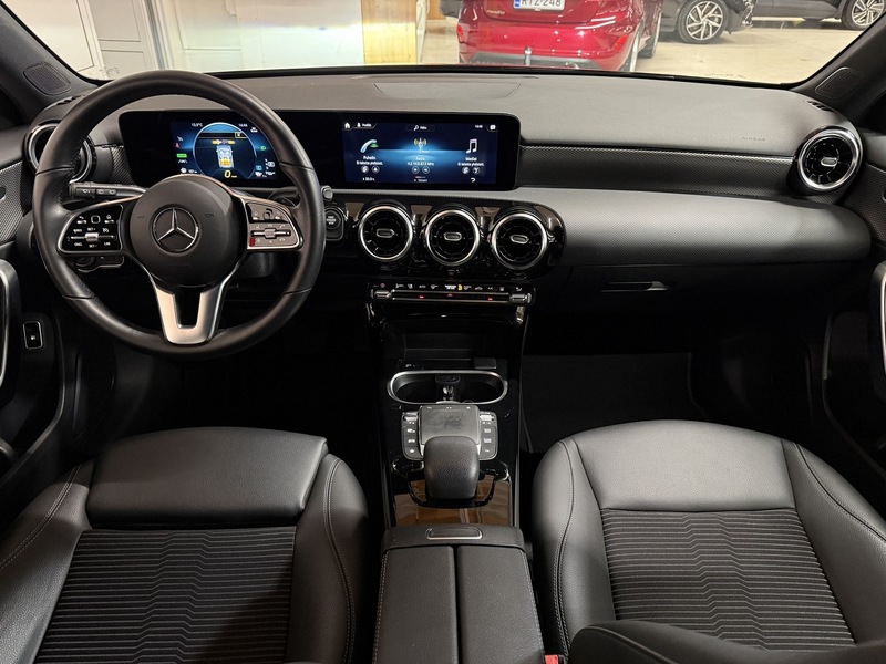 Mercedes-Benz A vaihtoauto