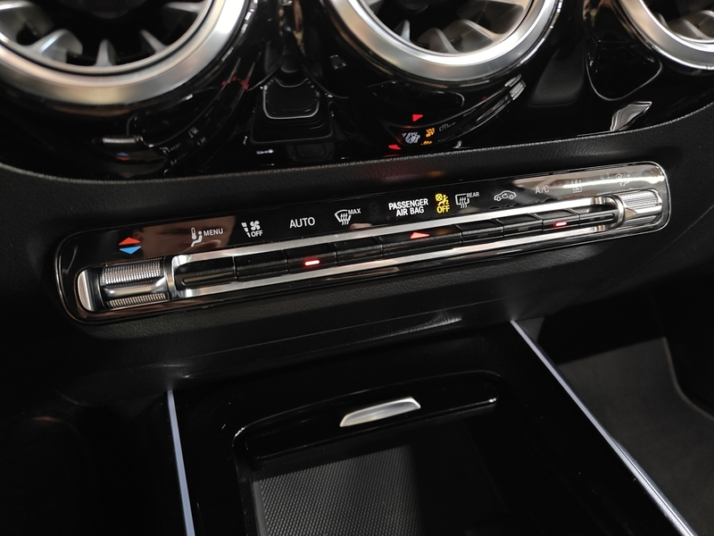 Mercedes-Benz EQA vaihtoauto