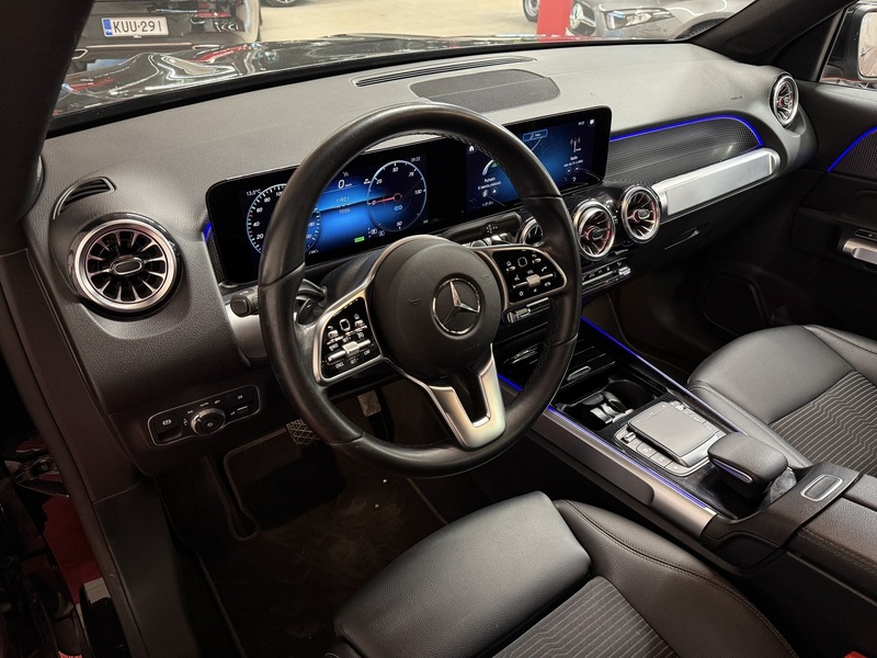 Mercedes-Benz EQB vaihtoauto