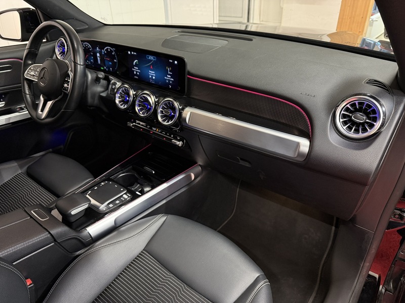 Mercedes-Benz EQB vaihtoauto