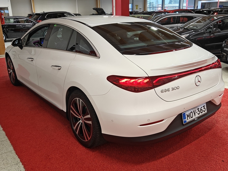 Mercedes-Benz EQE vaihtoauto