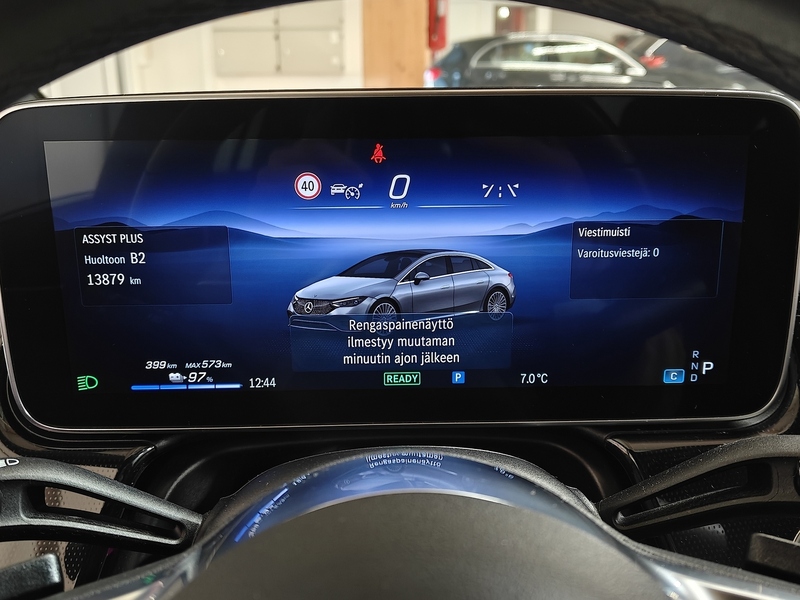 Mercedes-Benz EQE vaihtoauto