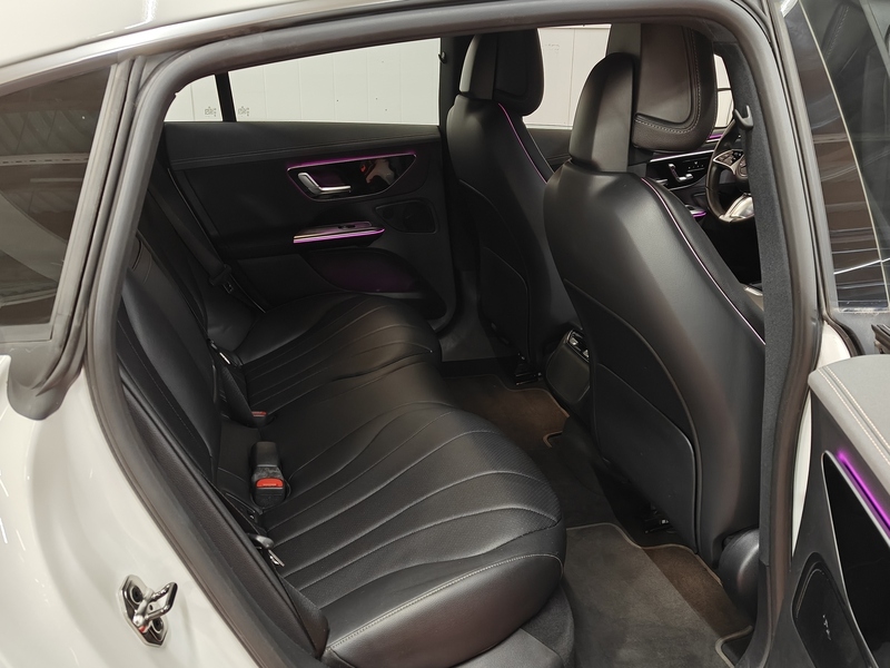 Mercedes-Benz EQE vaihtoauto