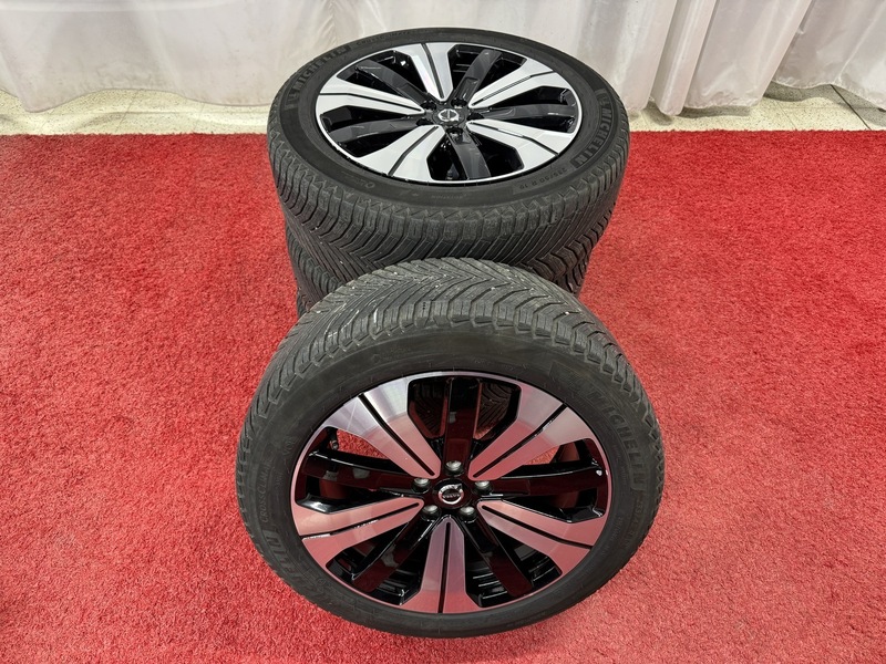 Volvo C40 vaihtoauto