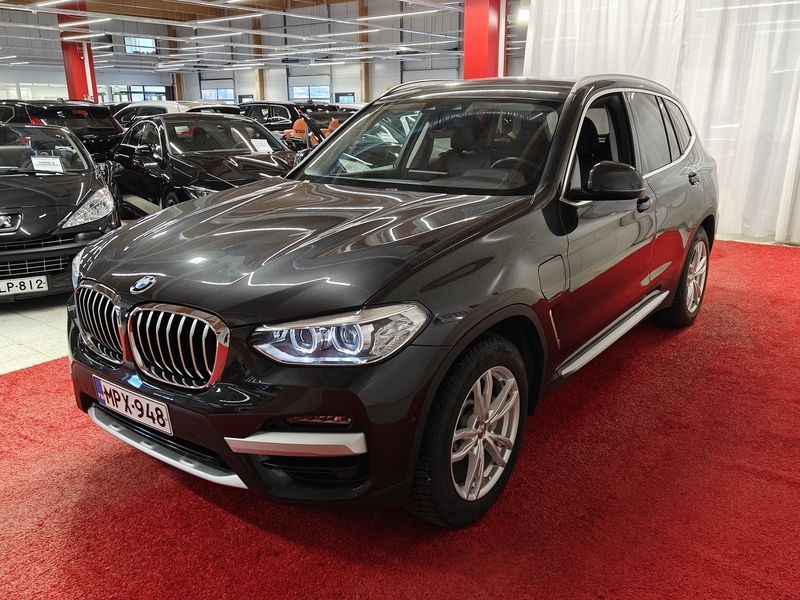 BMW X3 vaihtoauto