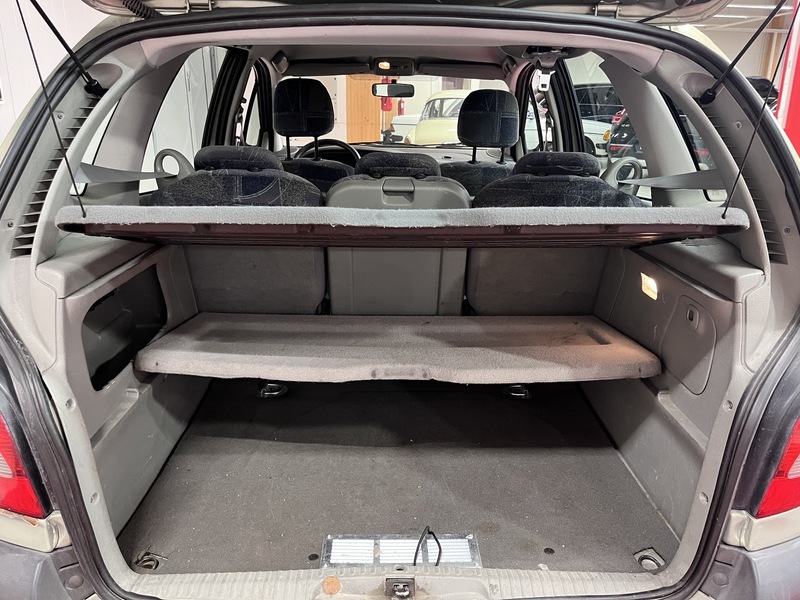 Renault Scénic vaihtoauto