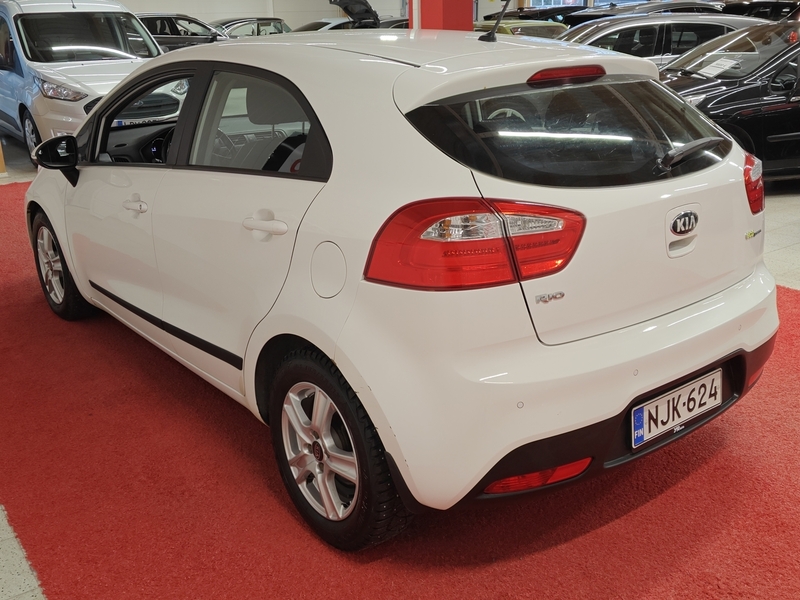 Kia Rio vaihtoauto