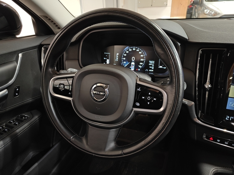 Volvo V90 vaihtoauto