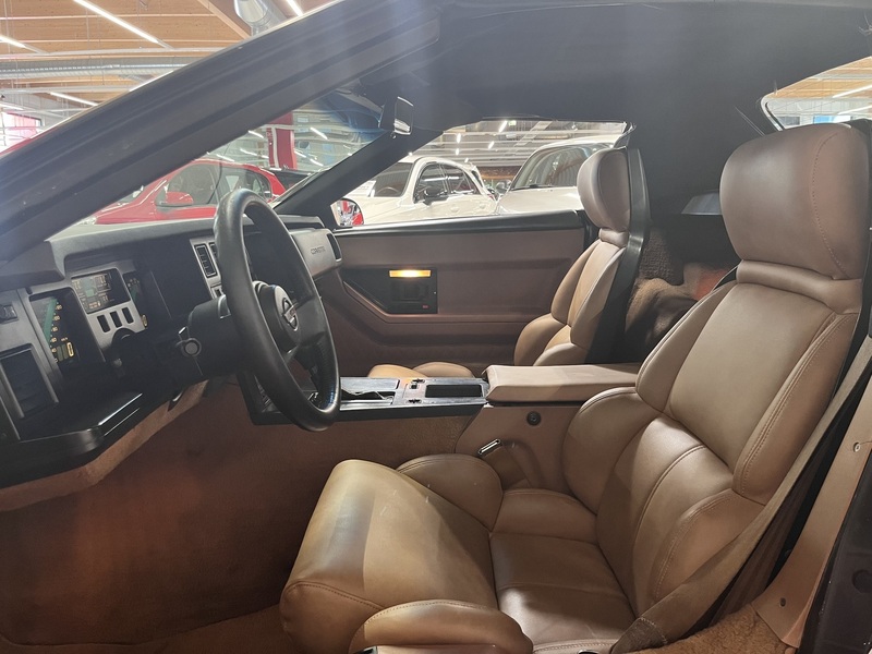 Chevrolet Corvette vaihtoauto