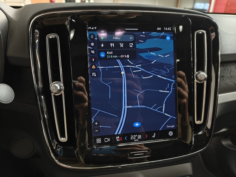 Volvo C40 vaihtoauto