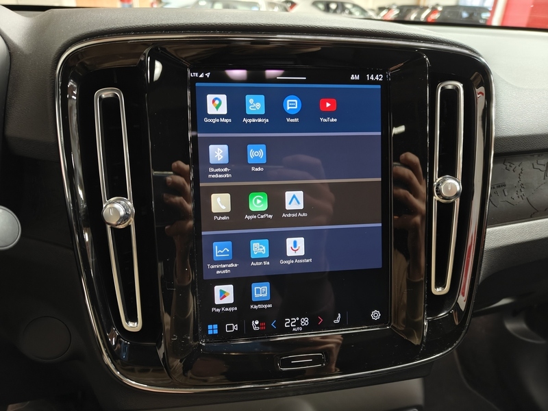 Volvo C40 vaihtoauto