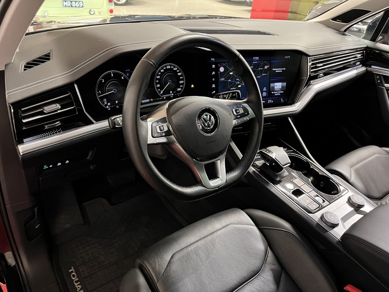 Volkswagen Touareg vaihtoauto