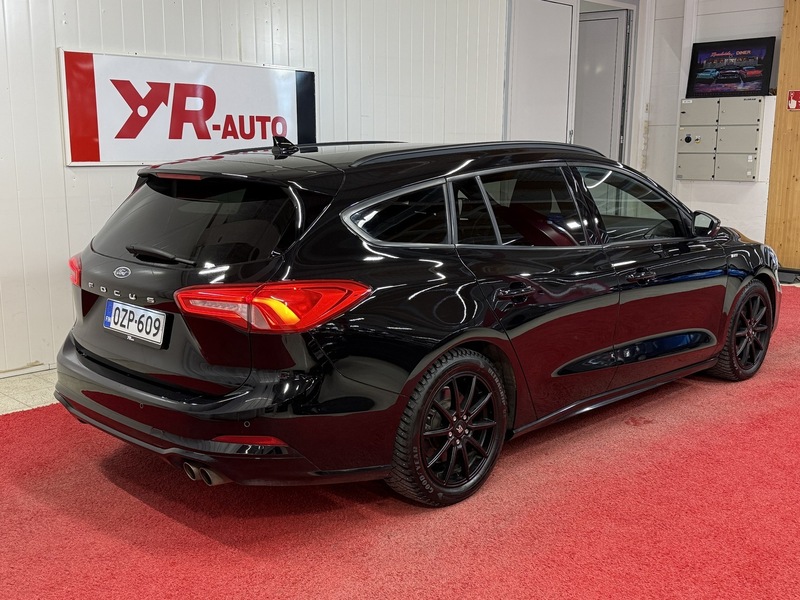 Ford Focus vaihtoauto