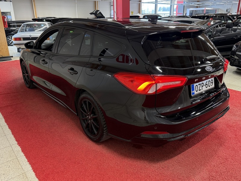 Ford Focus vaihtoauto