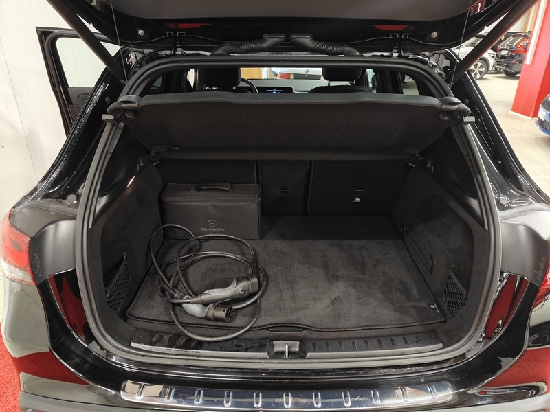 Mercedes-Benz EQA vaihtoauto