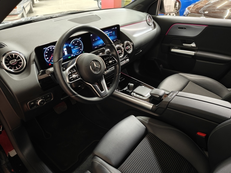 Mercedes-Benz EQA vaihtoauto