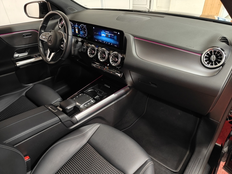 Mercedes-Benz EQA vaihtoauto