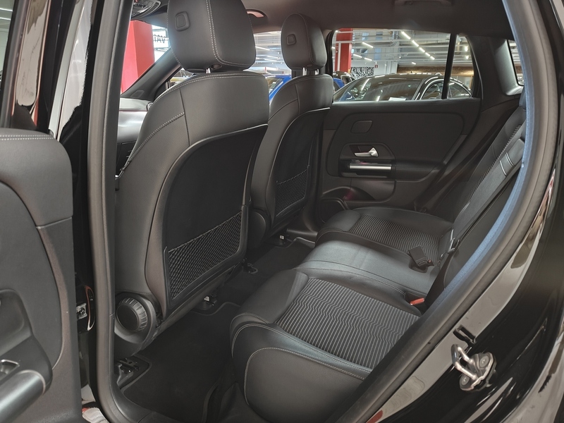 Mercedes-Benz EQA vaihtoauto