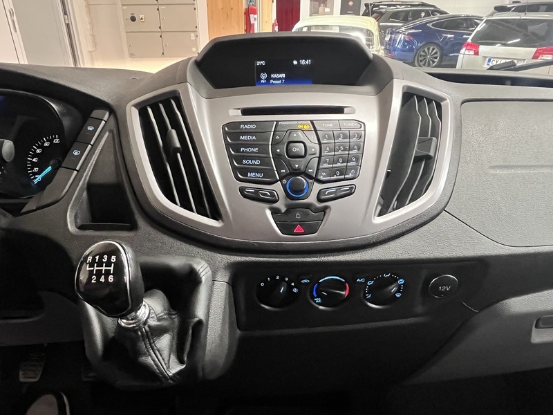 Ford Transit vaihtoauto