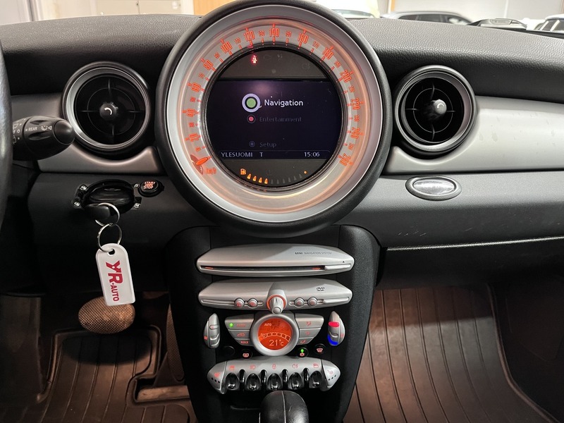 Mini Cooper vaihtoauto