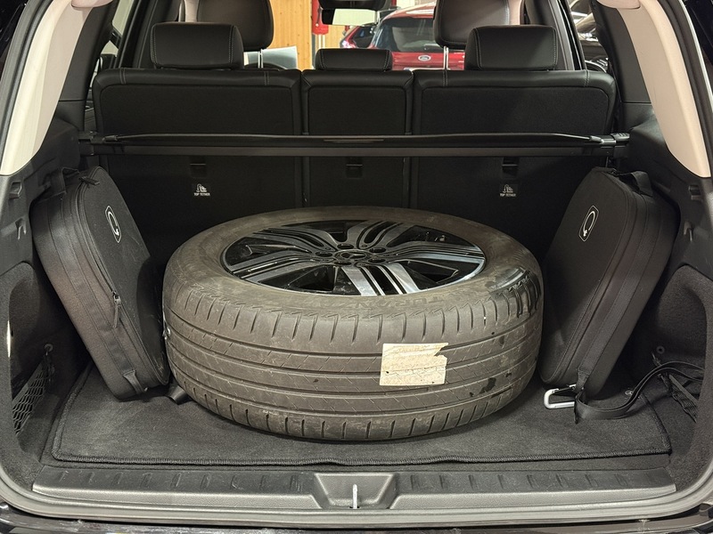 Mercedes-Benz EQB vaihtoauto