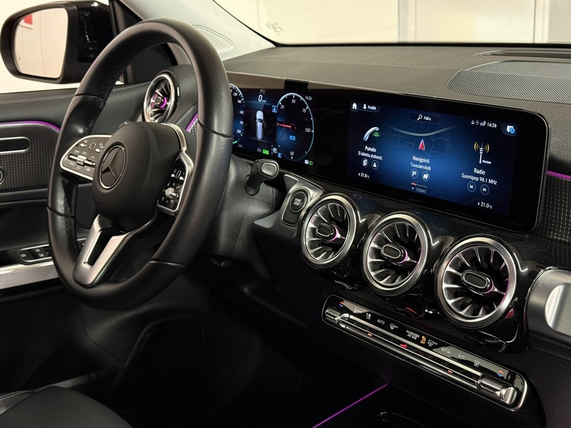 Mercedes-Benz EQB vaihtoauto