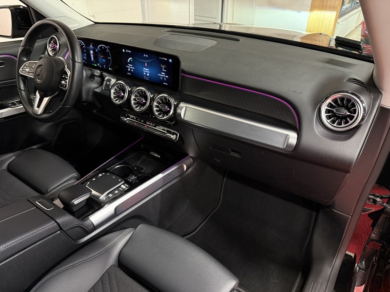 Mercedes-Benz EQB vaihtoauto