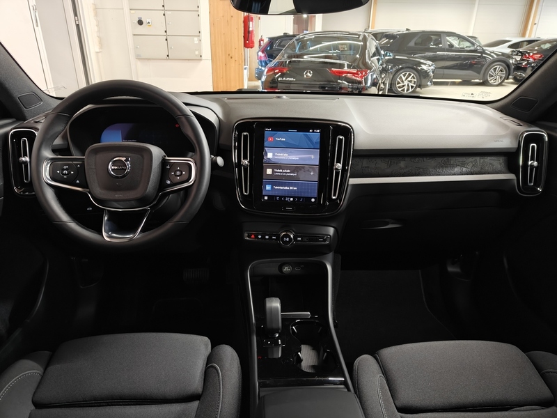 Volvo C40 vaihtoauto