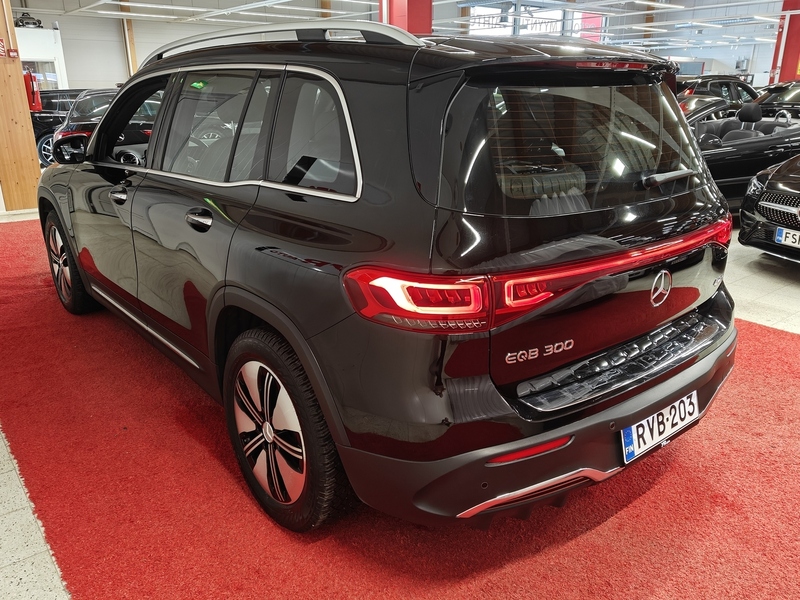 Mercedes-Benz EQB vaihtoauto