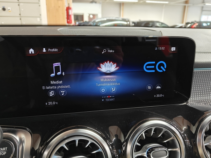 Mercedes-Benz EQB vaihtoauto