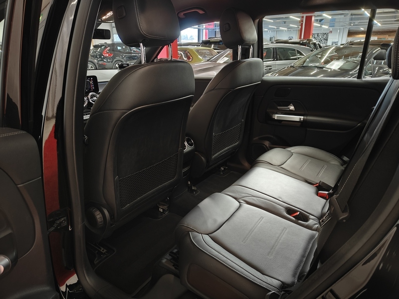 Mercedes-Benz EQB vaihtoauto